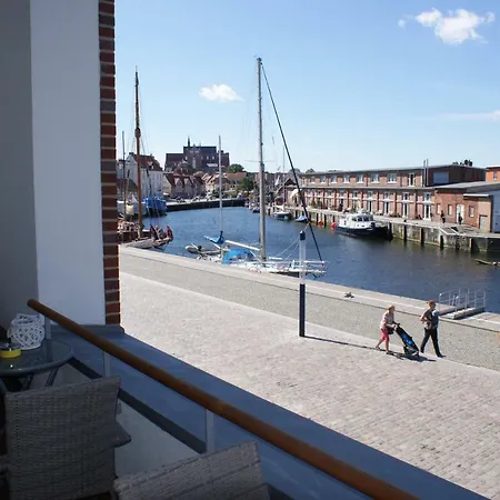 Appartamento Hafenpanorama Mit Meerblick & Parkplatz - Abc173 By Abcwismar